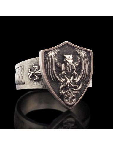 "House of Griffin" Signet Ring s'inspire de l'anatomie humaine