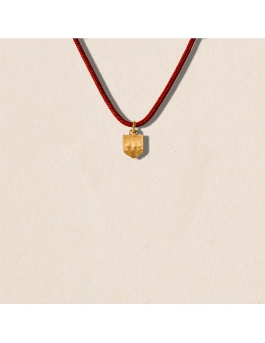 Collier cordon personnalisable - blason M martelé Venez acheter