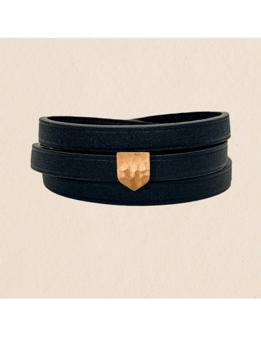 Bracelet Blason d'Or effet martelé en cuir véritable triple tours - Blason L Economisez 