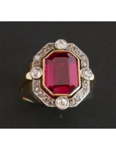 Bague chevalière Tank pierre rouge Et Diamants, Or 18 Carats Vous souhaitez 